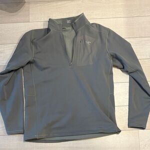 Arc'teryx Men's Gray Quarter-Zip Jacket rho xl